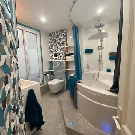 Cosy Courcelles Appartamento Parigi